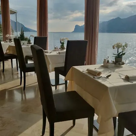Tempesta 3* Torbole Sul Garda
